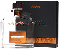 Michael Scheibel Acher-Kirsch mit 0,7 Liter & 56 % Vol. Michael Scheibel Acher-Kirsch mit 0,7 Liter & 56 % Vol.